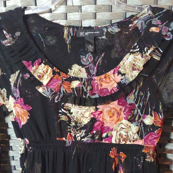 I.N.C. International Concepts Nylon Floral Blouse Empire Waist - Picture 3 of 11